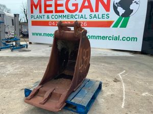 24"  LEMAC DIGGING BUCKET...70mm PINS.......1495A. - Image 2