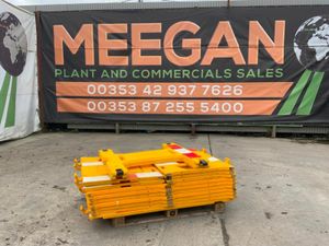 'LOCKGUARD' MANHOLE PEDESTRIAN BARRIERS. - Image 3