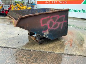 CONQUIP BUILDERS RUBBLE TIPPING SKIP.....5037. - Image 3