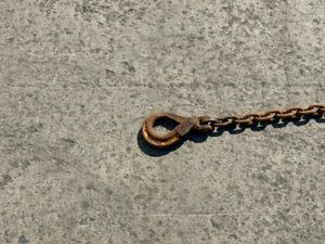 5.6 Metre ...6.7 ton ...lifting chains 4 LEG ..... - Image 3