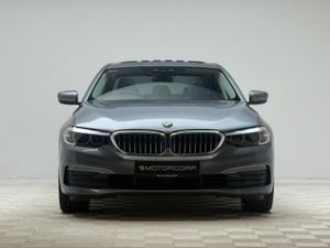 BMW 5-Series 530E SE - Image 2