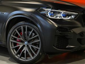 BMW X5 XDRIVE45E M SPORT BLACK VERMILION EDITION # - Image 4