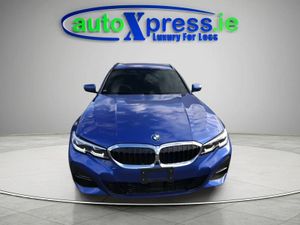BMW 3-Series M-SPORT 320D 4WD Low mileage - Image 3