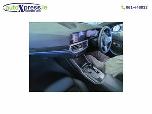 BMW 3-Series M-SPORT 320D 4WD Low mileage - Image 4