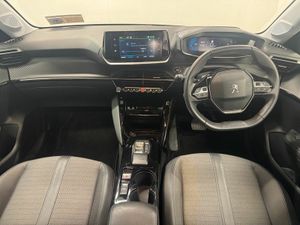 Peugeot 208 Electric 136bhp (50 kWh) Allure Pack - Image 4