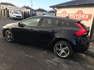 2018 VOLVO V40 D4 AUTOMATIC - Image 2