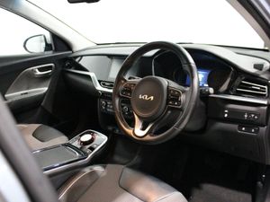 2022 Kia e-Niro 2 150kw 64kwh long range - Image 3