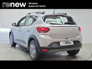 Dacia Sandero Stepway TCe 90 STEPWAY Comfort - Image 4
