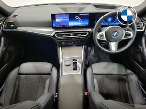 BMW i4 eDrive35 M Sport - Image 4