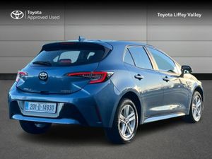Toyota Corolla HYBRID LUNA H/B 4DR AUTO - Image 2