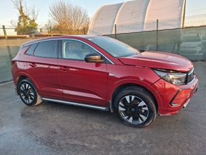 241 Opel Grandland    130bhp  Automatic - Image 2