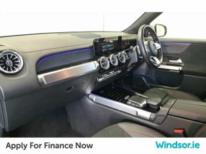 Mercedes-Benz EQB AMG Line  EQB350 4Matic 292 66.5 - Image 4