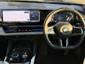 BMW 5-Series 520i M Sport Saloon - Image 4