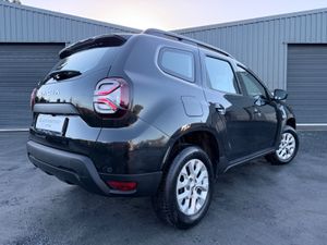 Dacia Duster 241’ Expression 1.5 dCi LOW MILEAGE - Image 4
