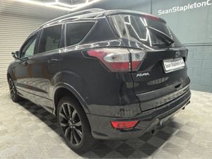 Ford Kuga 1.5 TDCI 120PS FW FWD 4DR ST-LINE - Image 3