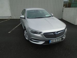 Opel Insignia Hatchback, Diesel, 2018, Grey