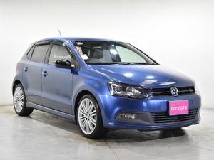 Volkswagen Polo Hatchback, Petrol, 2014, Blue