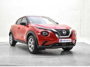Nissan Juke Crossover, Petrol, 2020, Red
