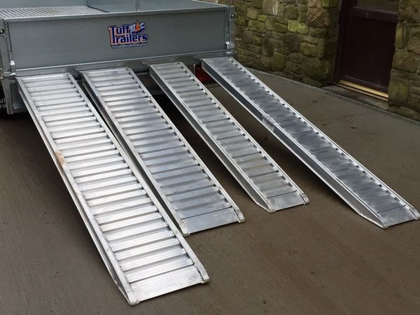 Aluminium loading ramps