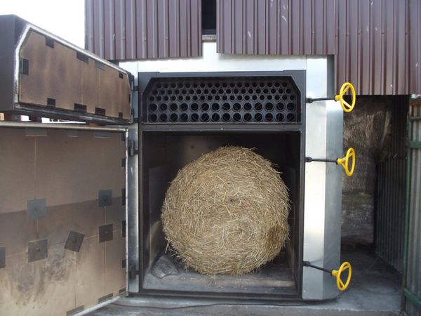 Axe Biotech straw boiler air heater 120 degrees