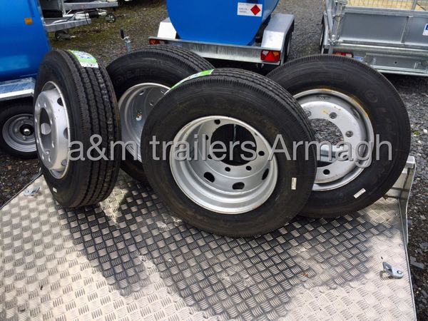 Low loader trailer tyres stepframe wheels j rated