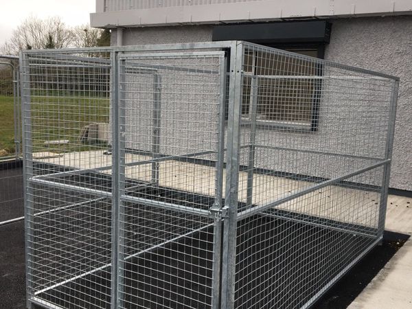 Done deal hotsell dog kennels