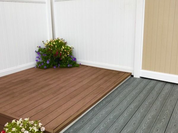 PVC Fencing & WPC Solid Decking