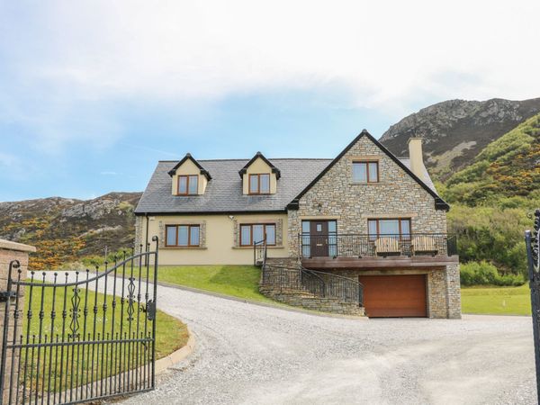 7 BED HOUSE - MULROY VIEW, FANAD, DONEGAL