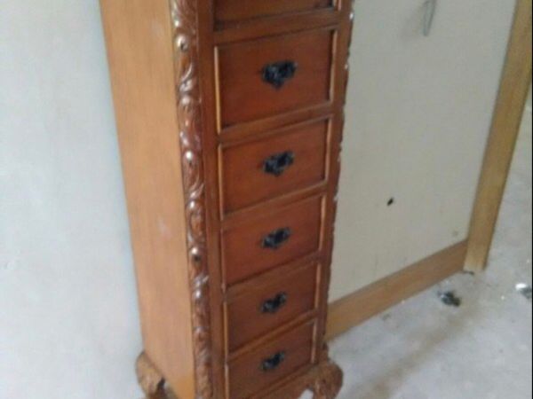 BRAND NEW SOLID MAHOGANY CHEST OF DRAWERS
