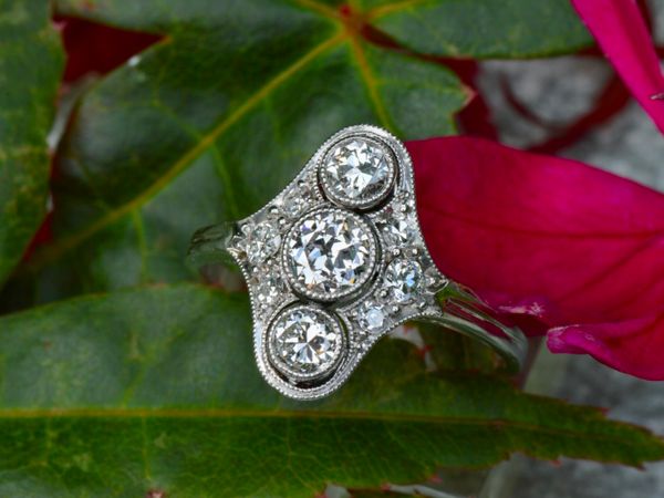 Antique Edwardian 3 Stone Diamond Ring - 18ct