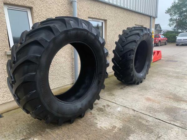 2 x Used Michelin XM 28  620/70/r42 Tyres