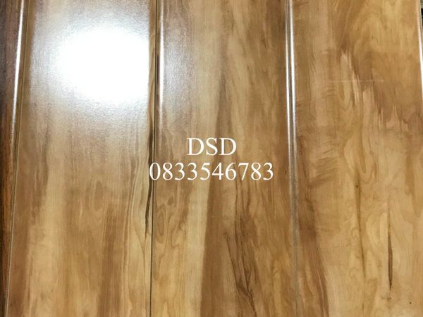 American Maple 12mm Gloss - Nationwide Delivery