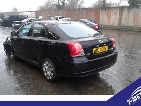 Toyota Avensis, 2009 BREAKING FOR PARTS