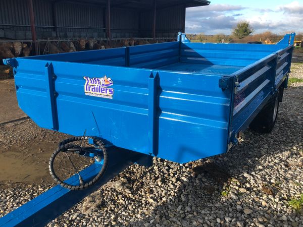 New tuffmac 12/7 tipping trailer