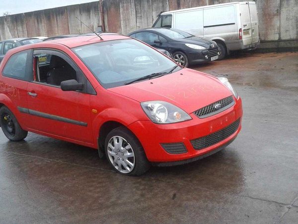 FORD FIESTA, 2007 - BREAKING FOR PARTS