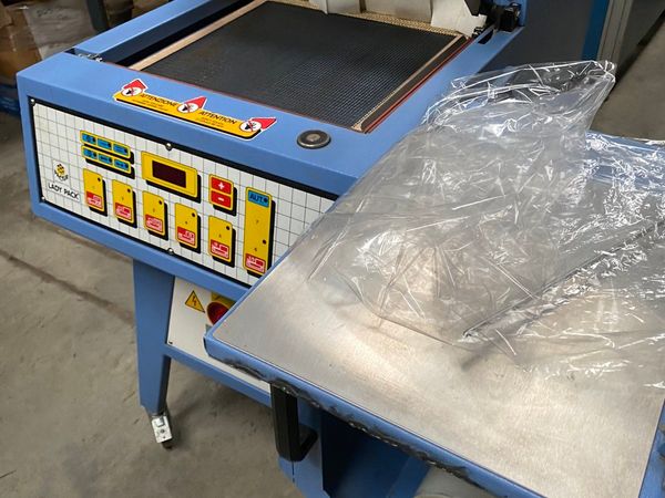 Shrink Wrapper Shrink Wrapping Machine