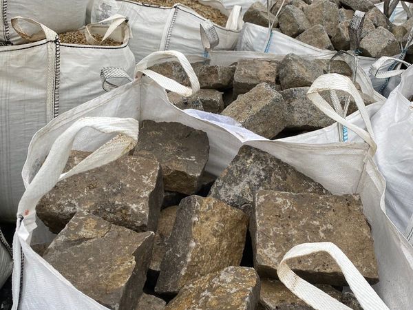 Old Salvage White Limestone Quoins / Cornerstones