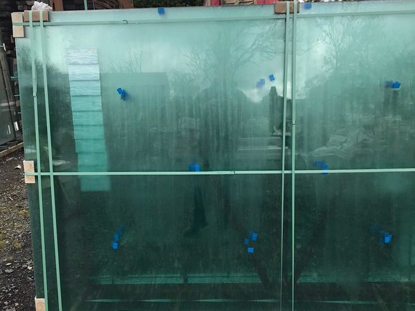 Balcony glass toughened panels