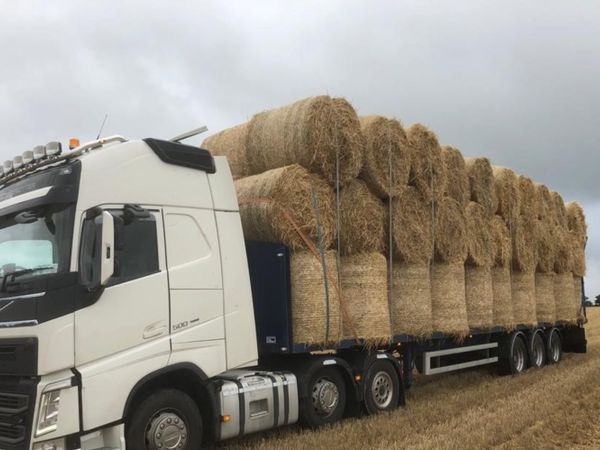 Collection and Delivery of Hay & Straw