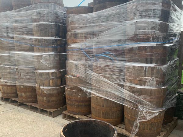 Whiskey barrels ( Half ,whole and larger sizes )