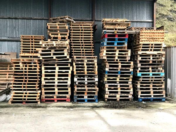 All size pallets