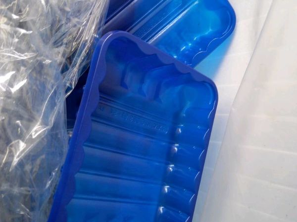 Packaging punnets and outer trays
