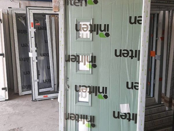 W PVC LTD CHARTWELL GREEN COMPOSITE DOORS UPVC