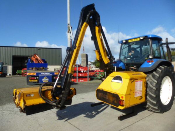 McConnel Pa5585 hedgecutter