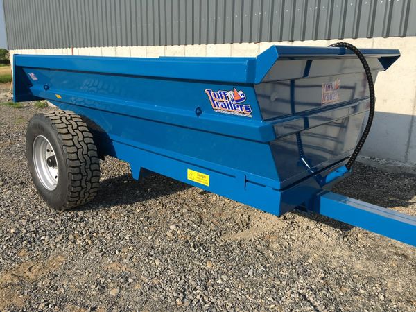 New tuffmac 8 tonne dump trailer