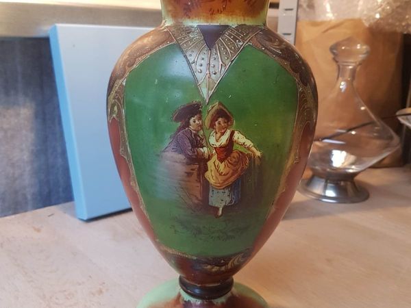 Stunning tall hand-painted green figure vase D18