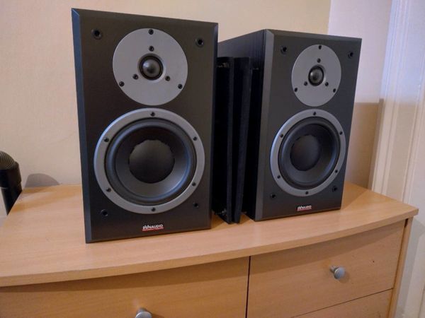 Dynaudio DM 2/7 Speakers