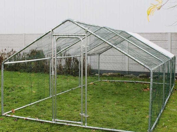 ENCLOSURE FOR PETS 6X3X2M AVIARY OR CHICKEN COOP