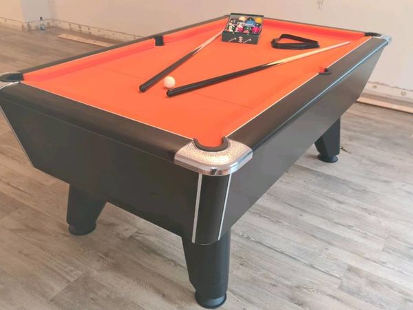 Pool tables for hire