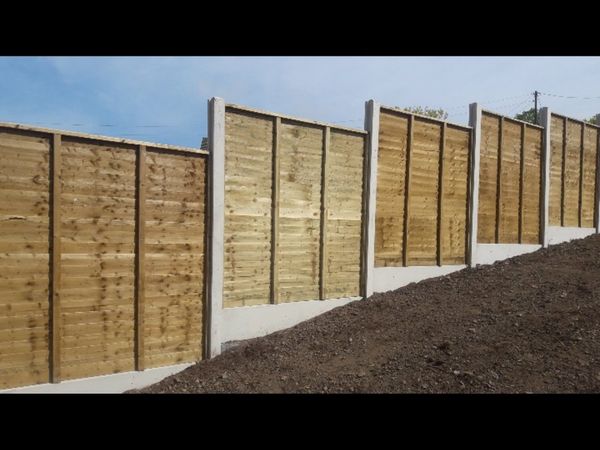 Carson landscaping cork fencing